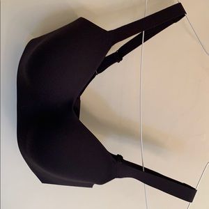 2 32DD lulu bras! Brand new, never even tried on!